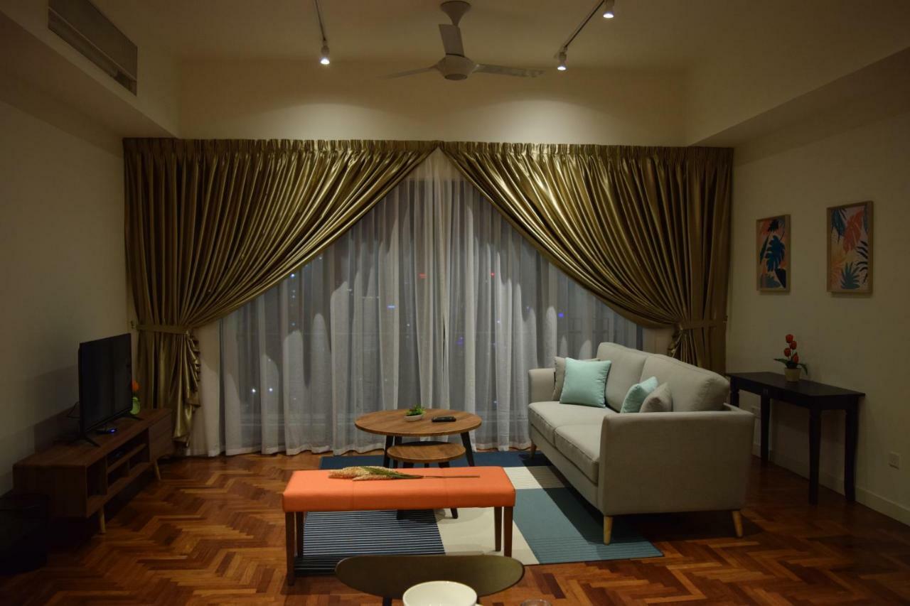 Klcc The Mews Home Куала Лумпур Екстериор снимка